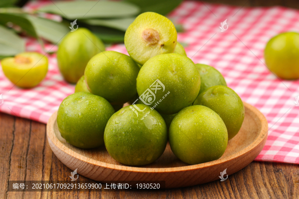 青脆李