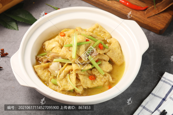 燜油豆腐