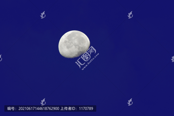 月亮