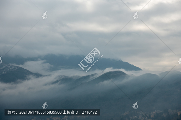云南元陽多依樹梯田