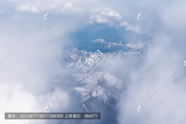 中國西藏雪山風(fēng)光
