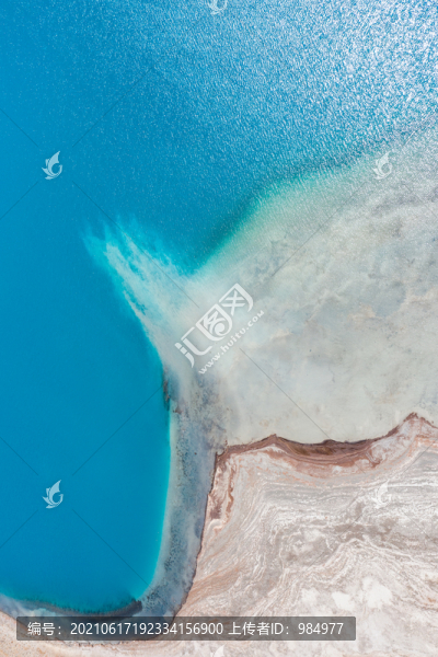 中國西藏山南羊卓雍錯湖泊風光
