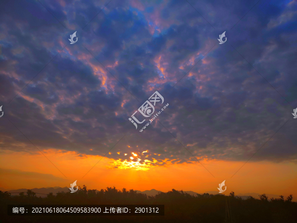 黃昏晚霞天空