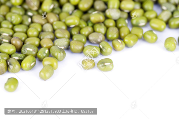 散落的綠豆