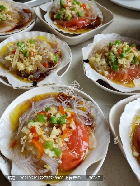 蒜蓉粉絲蒸扇貝