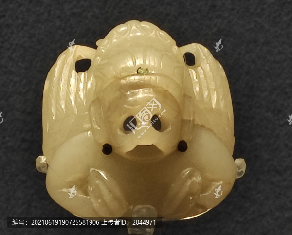 遼代神鳥古玉