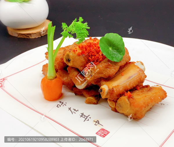 美味蒜香骨