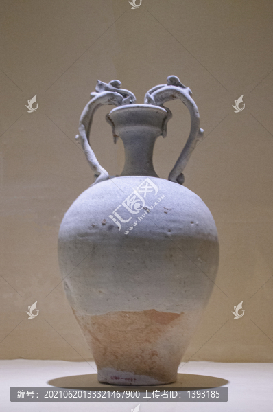 唐代鞏縣窯白瓷雙龍尊