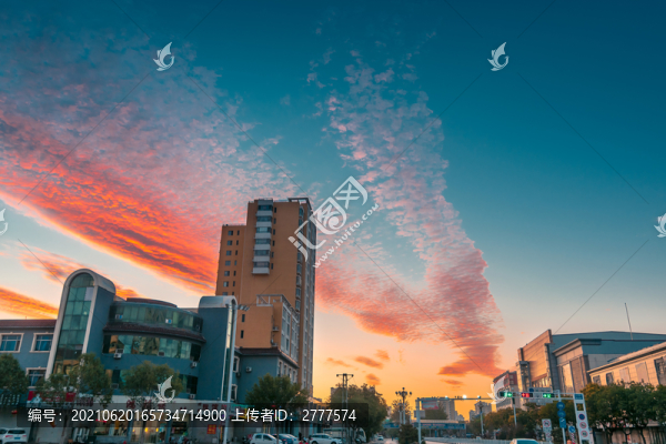 街道與早霞