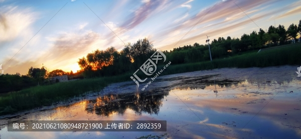 晚霞