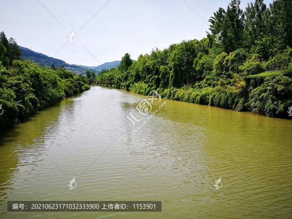 綠水青山