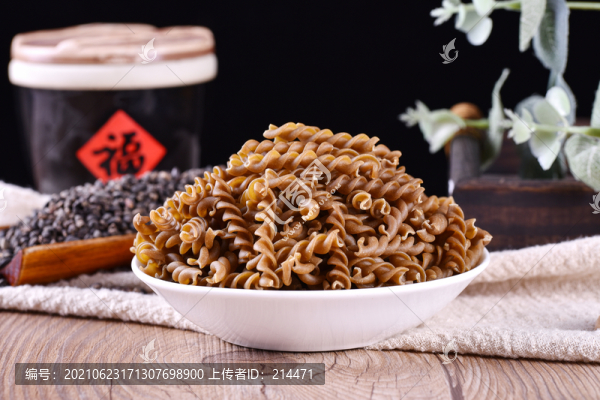 苦蕎螺絲面
