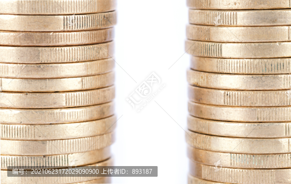兩摞歐元硬幣