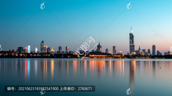 寬畫幅南京玄武湖夜景