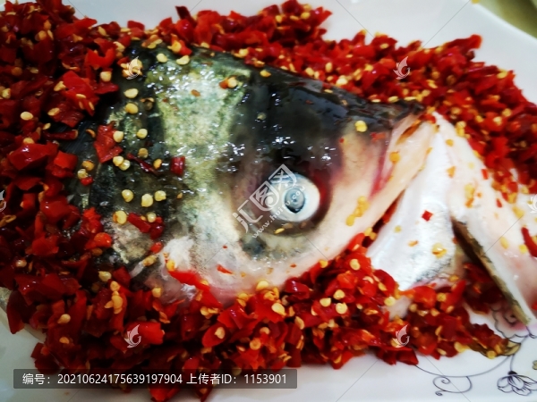 剁椒魚(yú)頭
