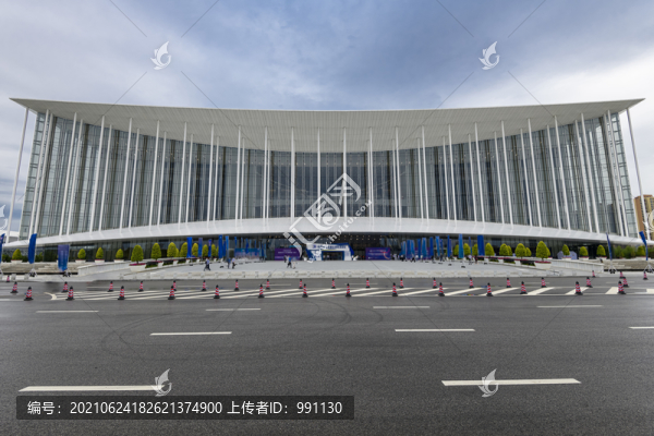 西安絲綢之路國際會展中心正面