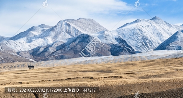 岡底斯山脈雪山