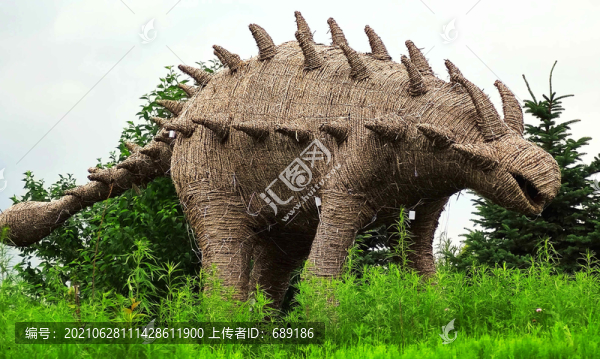 草編雕塑