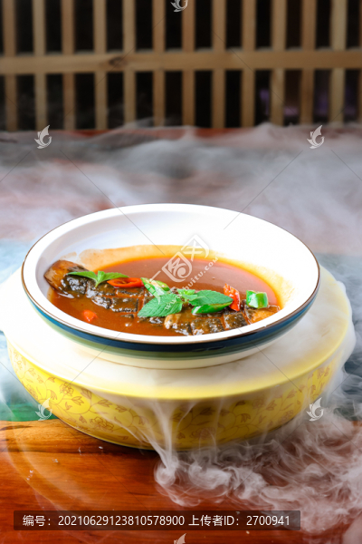 黃燜素魚(yú)