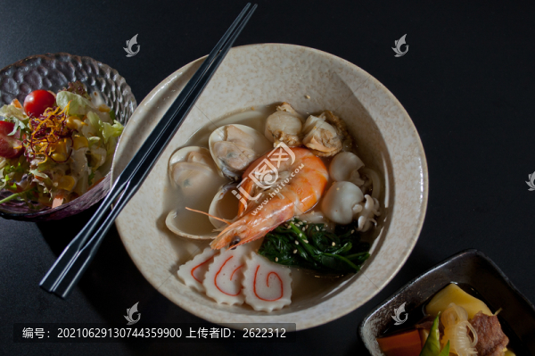 日式海鮮面