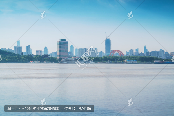 武漢城市天際線和長江漢江風(fēng)光