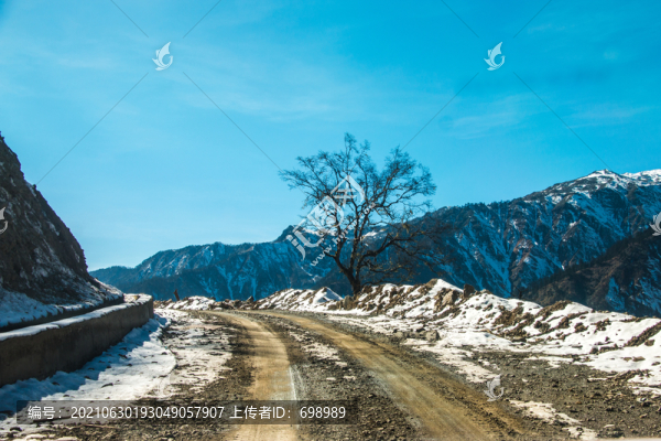 德貢公路風景
