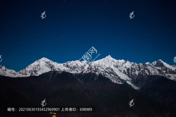 德欽飛來寺梅里雪山