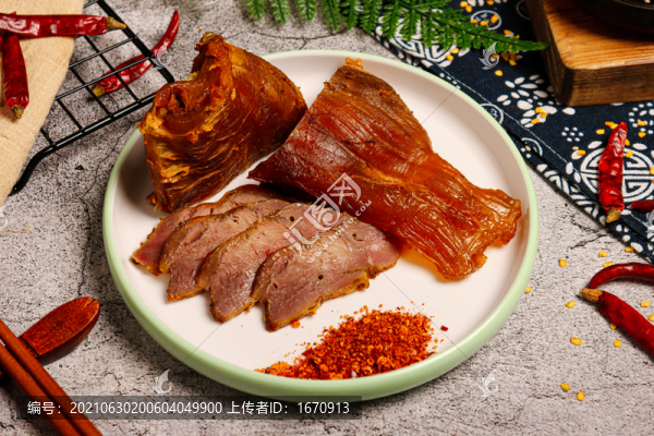 鹵味腱子肉