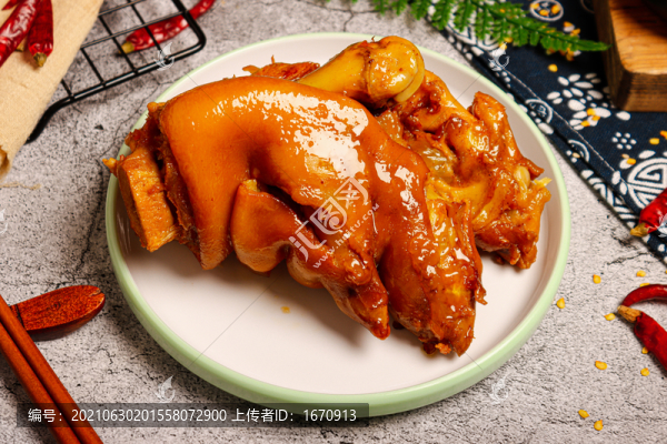 鹵豬蹄