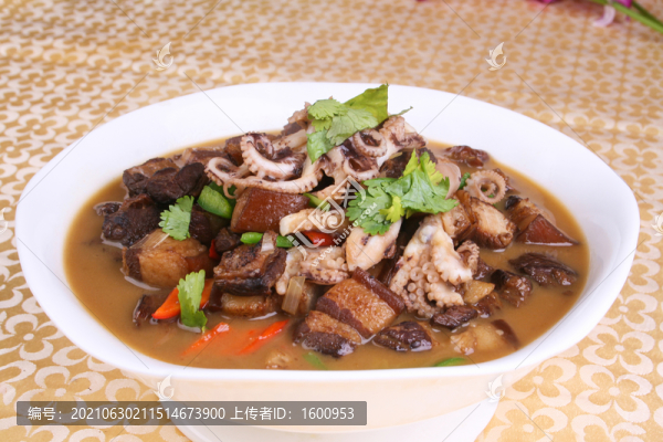 紅燒肉燉八爪魚