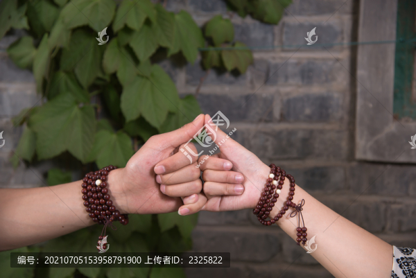 手串模特