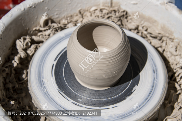 中國江西婺源篁嶺陶器制作