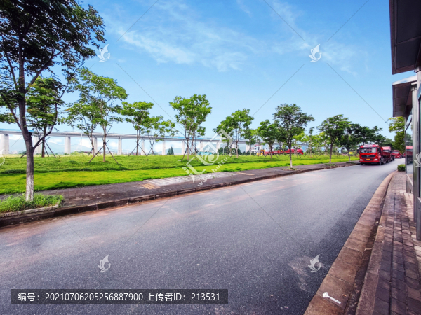 馬路風(fēng)景