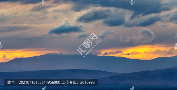火燒山巔