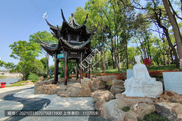 瓜洲古渡公園杜十娘與沉箱亭