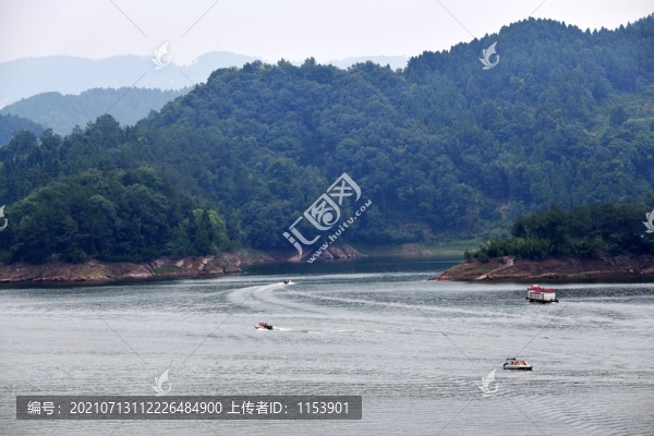 山區(qū)水庫