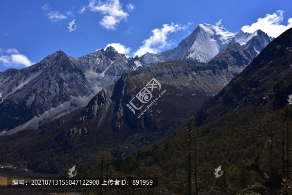 亞丁風(fēng)光