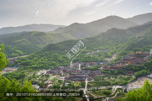 山西五臺山黃昏全景