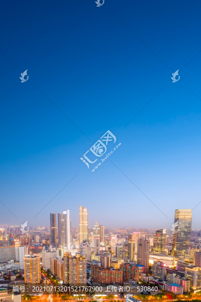 航拍江蘇無錫現(xiàn)代建筑
