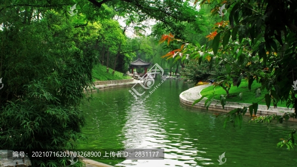 北京龍?zhí)逗珗@