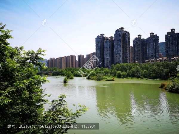 水邊城市