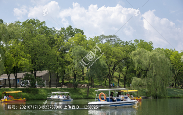 承德避暑山莊湖景