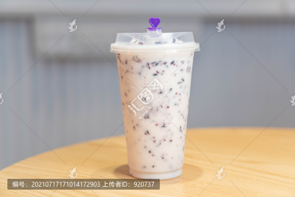 酸奶冰沙