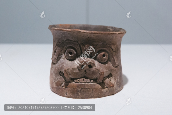 安第斯文明