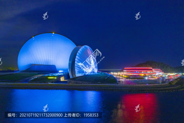 珠海市日月貝大劇院