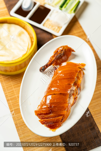 酥香嫩烤鴨