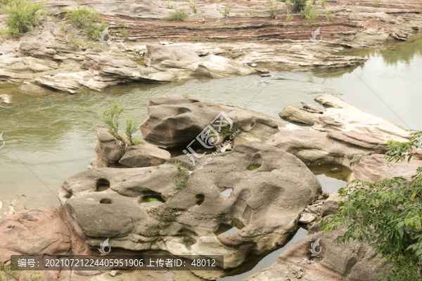 丹江水蝕地貌
