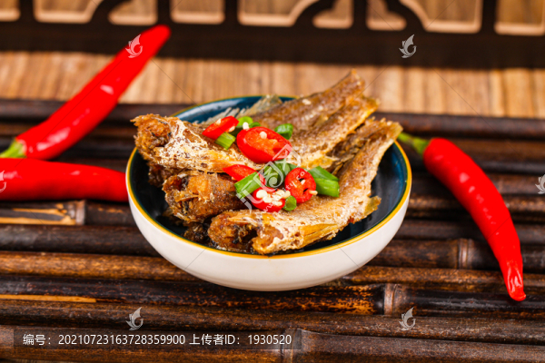 香煎小黃魚