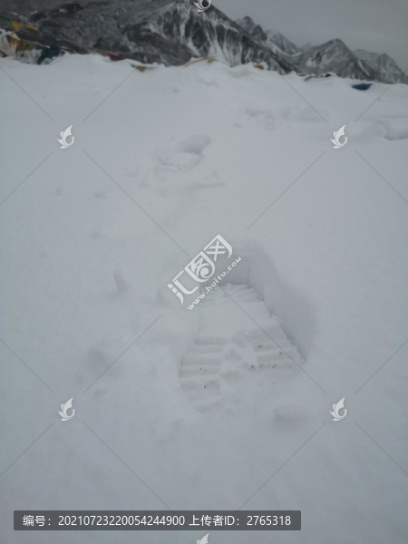 折多山之始于足下