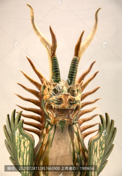 鎮(zhèn)墓神獸
